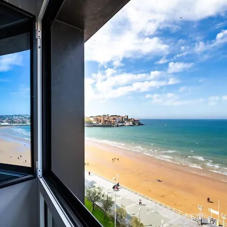 Ezcurdia 22. Primera Linea Playa De San Lorenzo Апартаменты